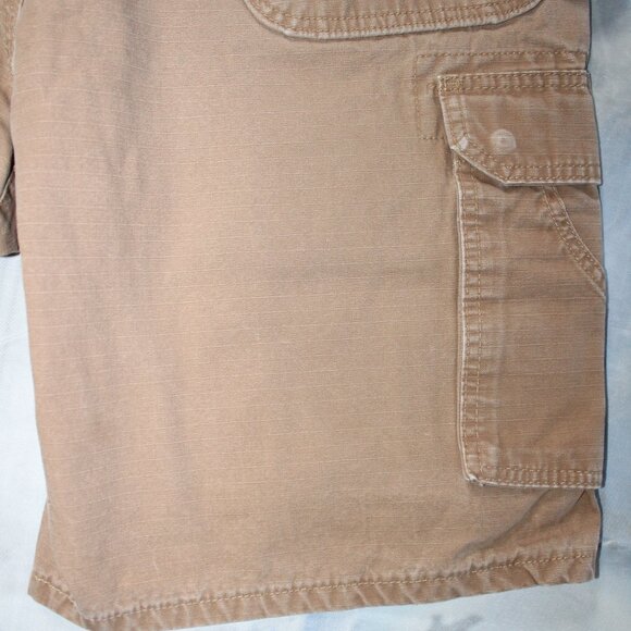 Wrangler Men's Tan Cargo Shorts - Picture 13 of 16